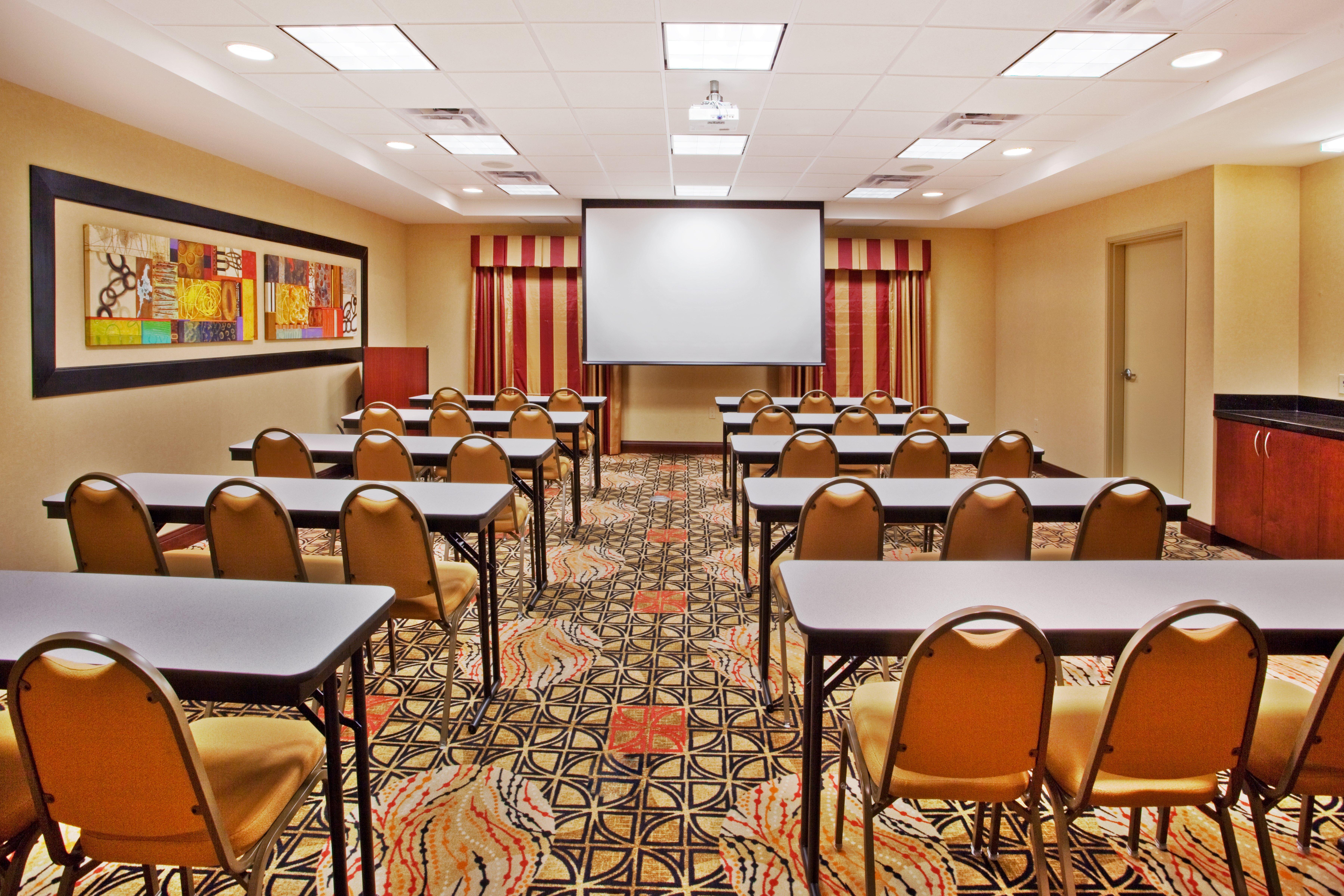 Holiday Inn Express Hotel & Suites Atlanta-Cumming By Ihg Bagian luar foto